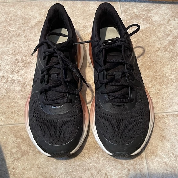 Lululemon Blissfeel Running Shoe - Picture 2 of 6